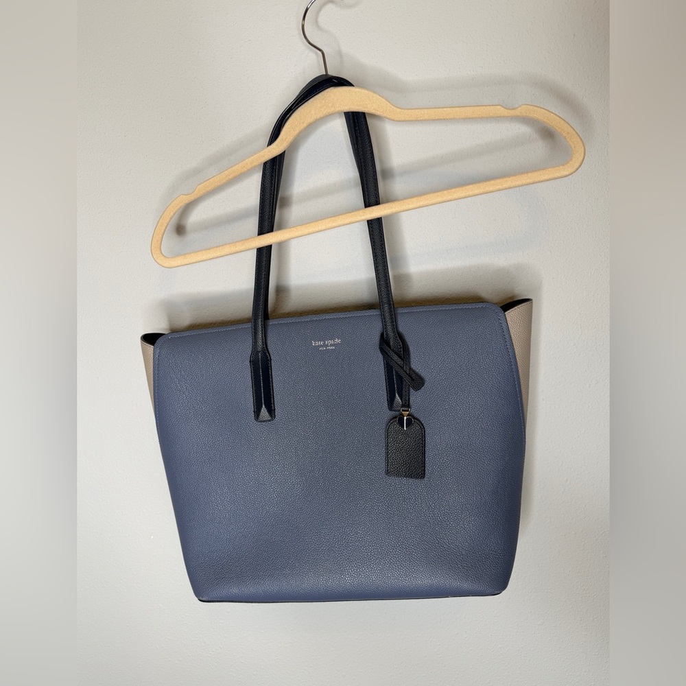Kate Spade blue shoulder bag with dust bag